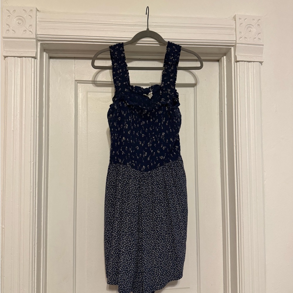 American Eagle Floral Smocked Romper - Picture 3 of 4